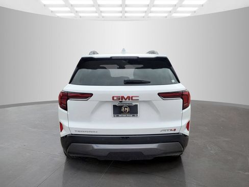 New 2026 GMC Terrain AT4 w/ Technology Package II AWD/4WD image 5