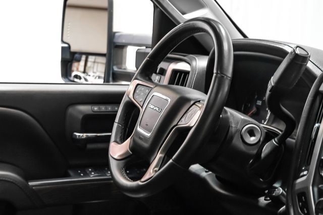 Used 2017 GMC Sierra 2500 Denali w/ Duramax Plus Package AWD/4WD image 20