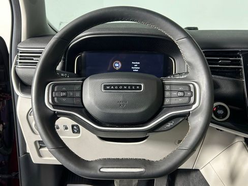 Used 2022 Jeep Wagoneer Series I w/ Convenience Group I AWD/4WD image 27