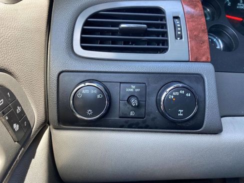 Used 2008 Chevrolet Avalanche LT w/ LT Preferred Equipment Group image 21