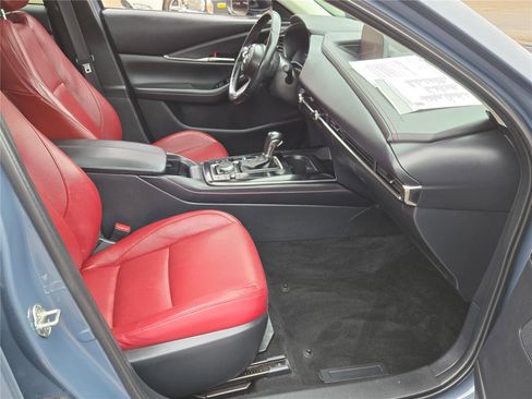 Used 2023 MAZDA CX-30 AWD 2.5 S w/ Preferred Package image 4