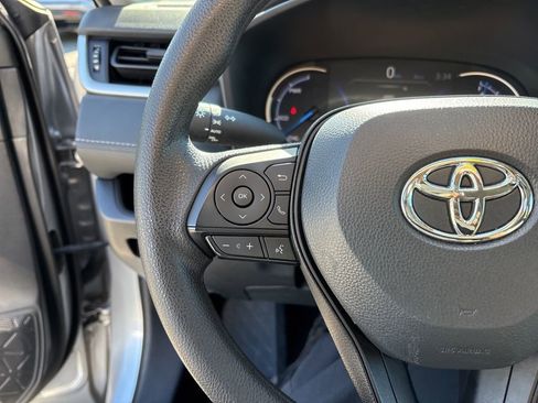 Used 2024 Toyota RAV4 XLE image 22