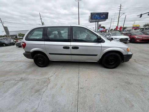 Used 2005 Dodge Caravan SE w/ Popular Equipment Group FWD image 3