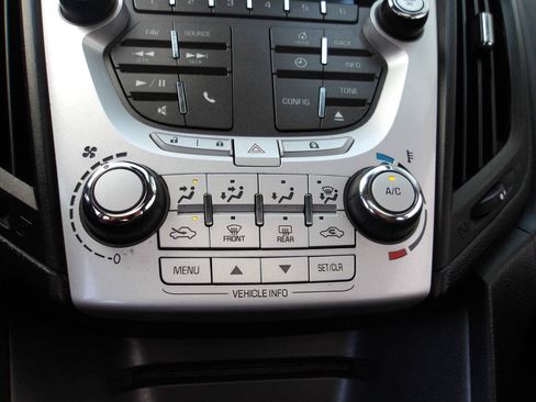Used 2015 Chevrolet Equinox LT w/ Driver Convenience Package FWD image 14