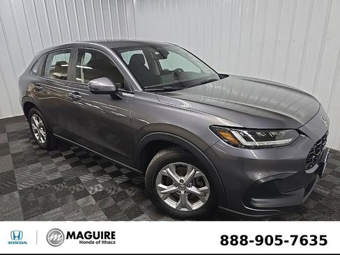 Used 2023 Honda HR-V LX image 7
