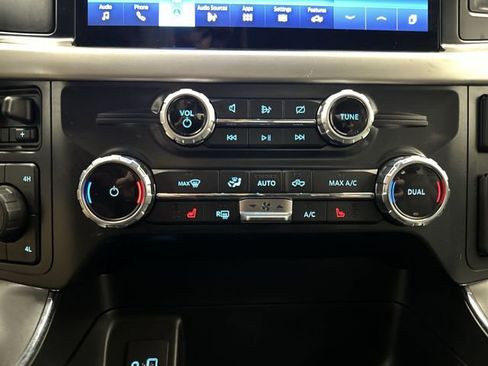 Used 2022 Ford F150 XLT w/ Equipment Group 302A High image 18