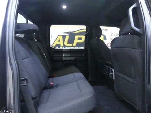 Used 2019 Ford F150 XLT w/ Equipment Group 302A Luxury AWD/4WD image 19