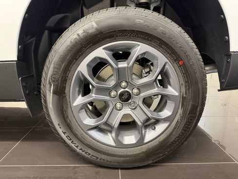 New 2026 Ford Maverick XLT w/ Equipment Group 301A AWD/4WD image 7