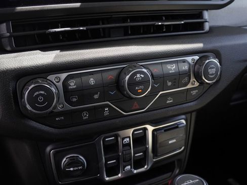 New 2026 Jeep Gladiator Sport image 15