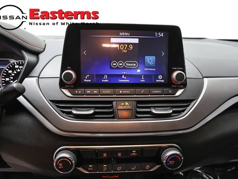 Used 2025 Nissan Altima 2.5 SR AWD/4WD image 12