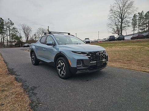 Used 2022 Hyundai Santa Cruz Limited image 3