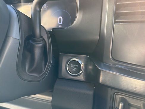 New 2026 Ford F250 Lariat w/ Black Appearance Package image 36