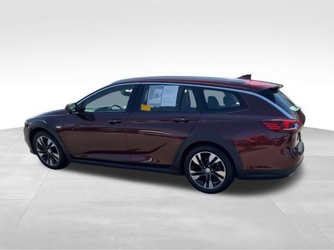 Used 2019 Buick Regal Essence w/ Driver Confidence Package I AWD/4WD image 5