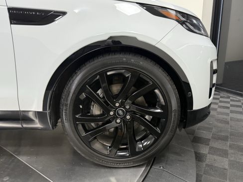 Used 2018 Land Rover Discovery HSE Luxury AWD/4WD image 9