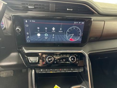 Used 2024 GMC Sierra 2500 Denali Ultimate image 21