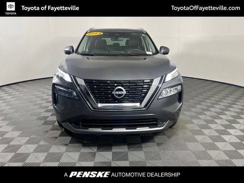Used 2023 Nissan Rogue SL w/ SL Premium Package FWD image 18