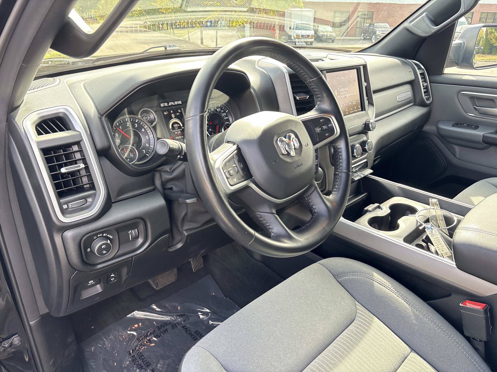 Used 2021 RAM 1500 Big Horn AWD/4WD image 17