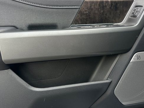 New 2026 Ford F350 Lariat w/ Lariat Ultimate Package image 10