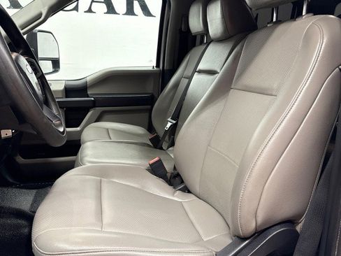 Used 2022 Ford F250 XL w/ Power Equipment Group image 31