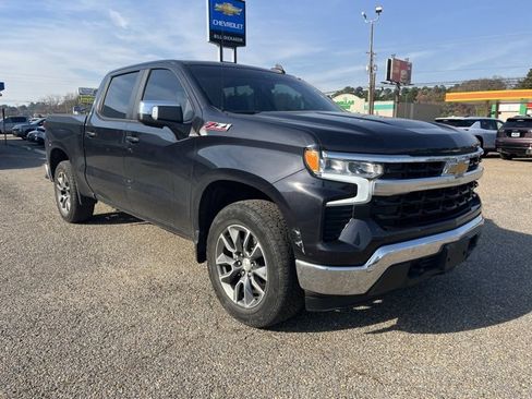 Certified 2023 Chevrolet Silverado 1500 LT image 1