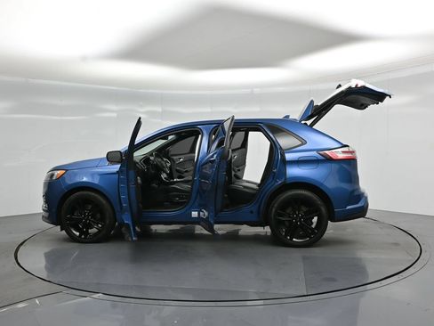 Certified 2019 Ford Edge ST w/ Equipment Group 401A AWD/4WD image 38