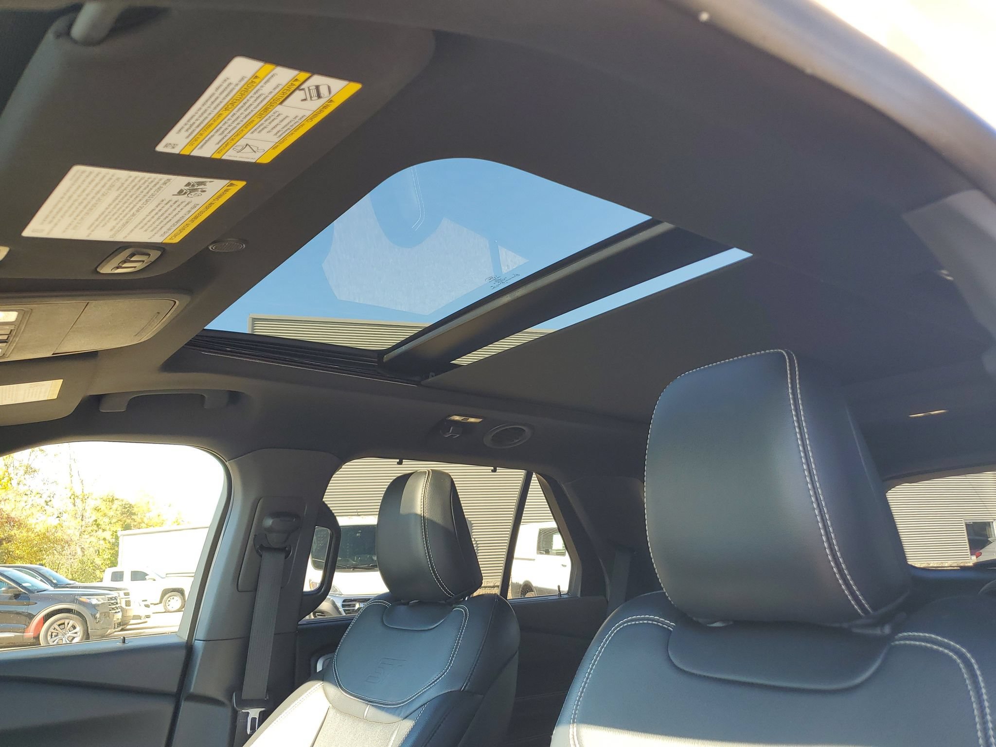 Used 2020 Ford Explorer ST w/ Premium Technology Package AWD/4WD image 16