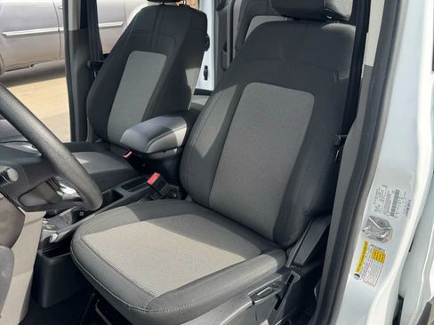 Used 2020 Ford Transit Connect XL image 25