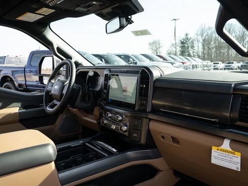 New 2026 Ford F350 Lariat w/ Lariat Ultimate Package AWD/4WD image 36