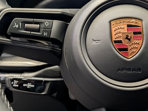 New 2026 Porsche 911 GT3 image 30