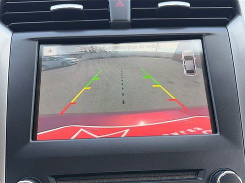 Used 2018 Ford Fusion SE image 77