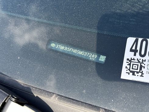 Used 2025 Toyota Tacoma TRD Sport image 3