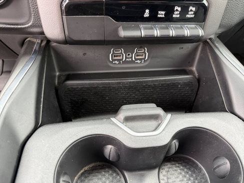 Used 2020 RAM 1500 Laramie w/ Sport Appearance Package AWD/4WD image 22
