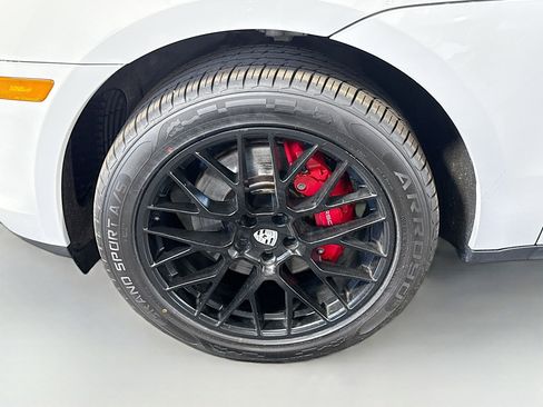 Used 2022 Porsche Macan S w/ Premium Package Plus AWD/4WD image 37