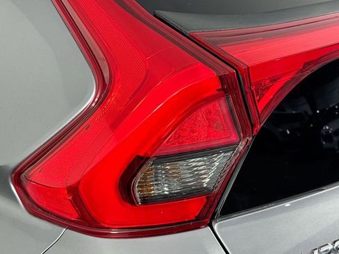 Used 2020 Mitsubishi Eclipse Cross ES image 34