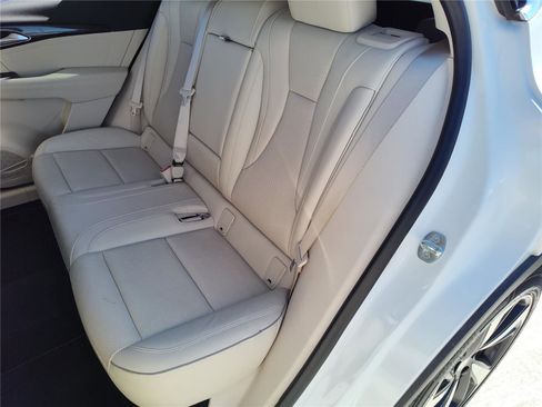 Used 2021 Buick Envision Essence w/ Technology Package I image 26