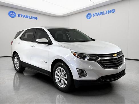 Used 2018 Chevrolet Equinox LT FWD image 14
