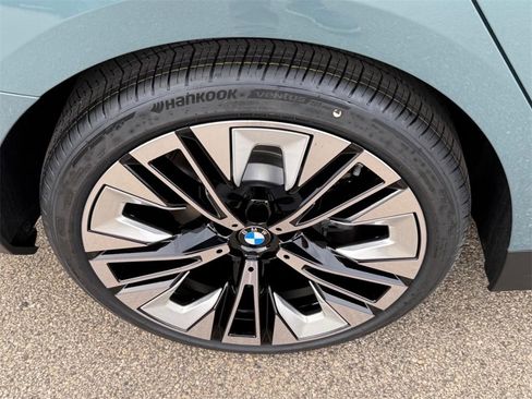 New 2026 BMW 530i xDrive image 4