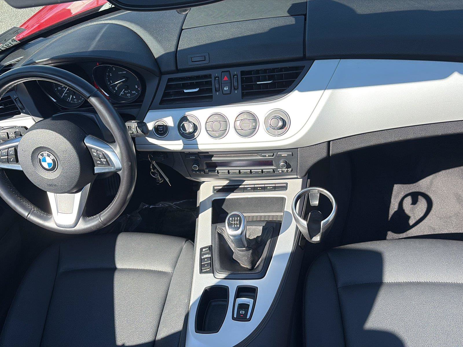 Used 2012 BMW Z4 sDrive28i RWD image 19
