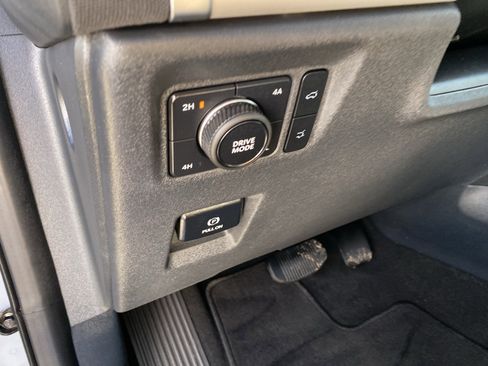 Used 2025 Ford Expedition Max Active AWD/4WD image 20