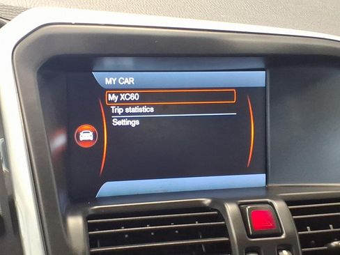 Used 2014 Volvo XC60 AWD 3.2 image 17