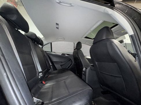 Used 2015 Volkswagen Jetta SE image 14