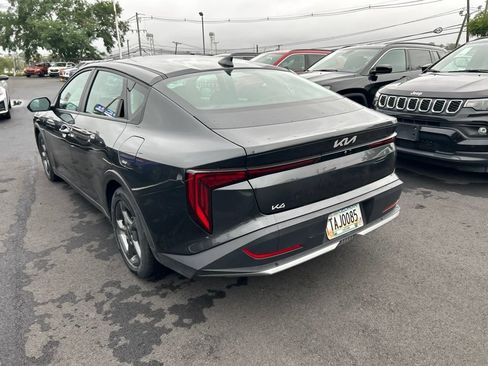 Used 2025 Kia K4 FWD image 4