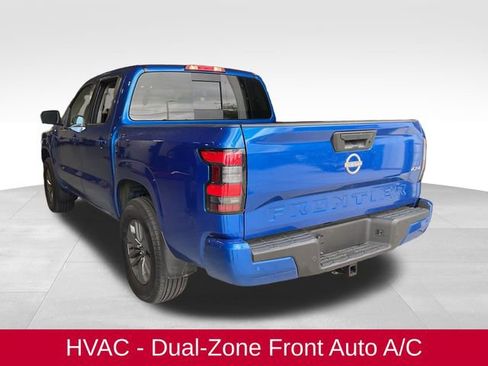 Used 2025 Nissan Frontier SV w/ SV Convenience Package image 5