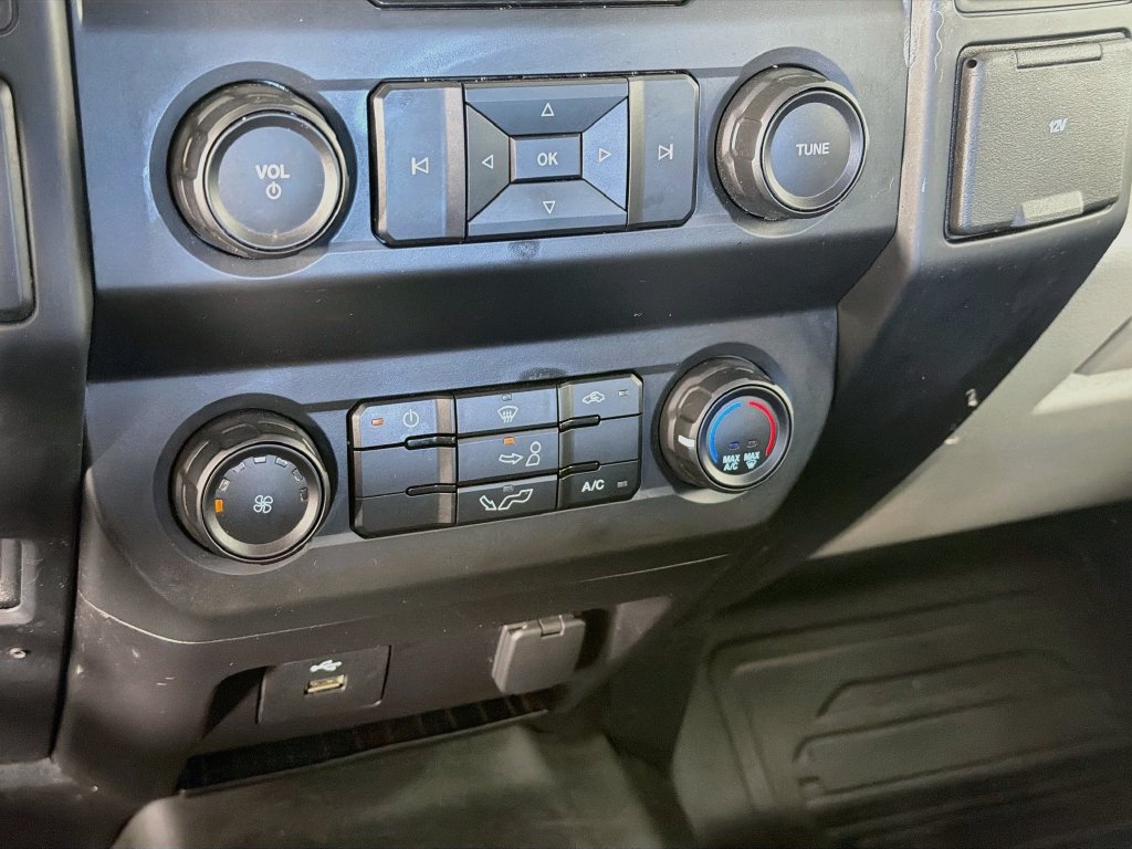 Used 2020 Ford F150 XL w/ Equipment Group 101A Mid AWD/4WD image 13