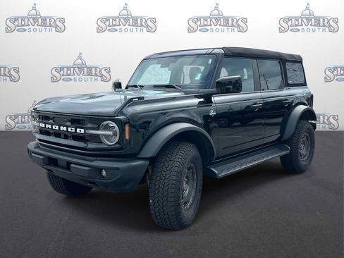 Used 2025 Ford Bronco Outer Banks w/ Sasquatch Package AWD/4WD image 7