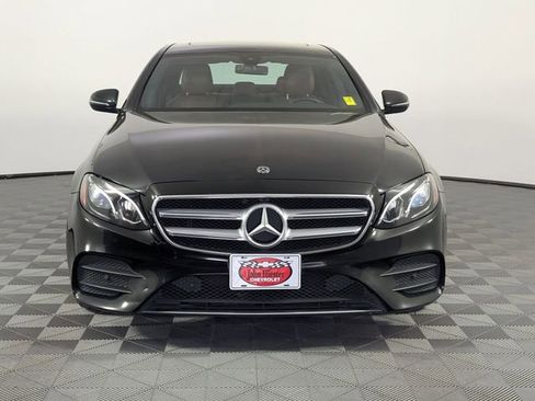 Used 2018 Mercedes-Benz E 300 image 3