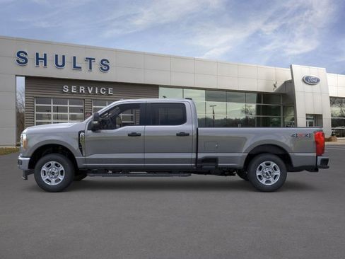 New 2026 Ford F250 XLT w/ Snow Plow/Camper Package image 3