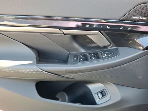 Used 2025 BMW 540i xDrive 540i xDrive image 16