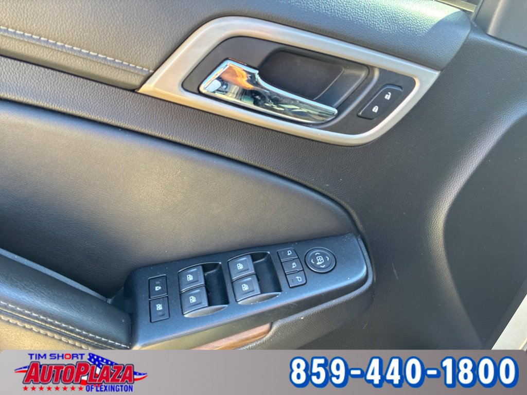 Used 2020 GMC Yukon XL Denali AWD/4WD image 23