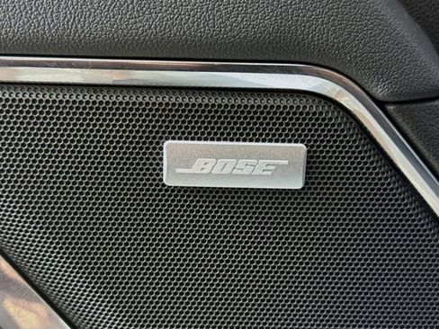 Used 2025 Chevrolet Silverado 1500 LT Trail Boss w/ Convenience Package II AWD/4WD image 19